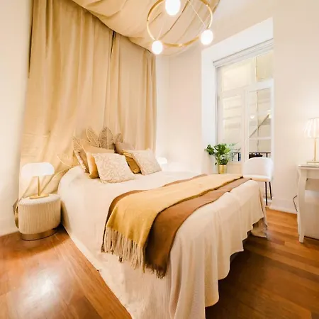 Elegant Modern Vintage Charm Wac