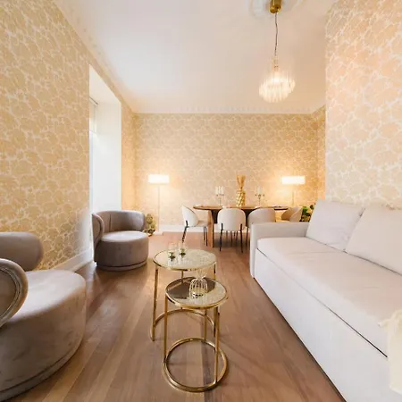 Elegant Modern Vintage Charm Wac * Lissabon