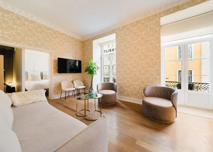 Elegant Vintage Charm-modern Comfort Appartement Lisboa