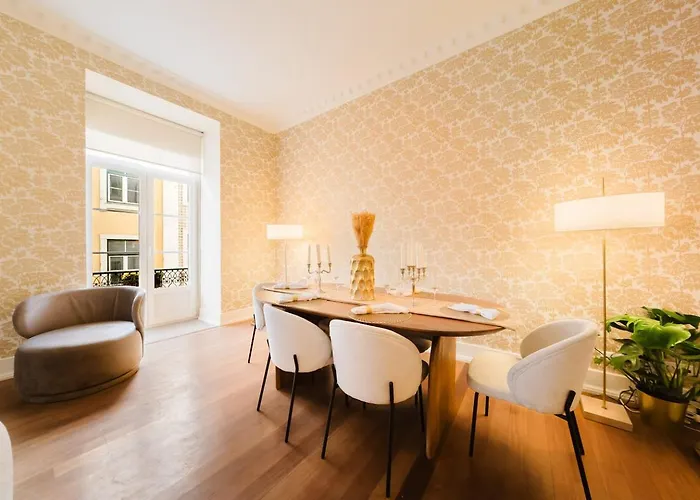 Elegant Vintage Charm-modern Comfort Lisboa