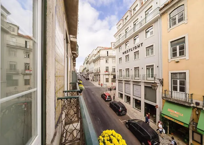 Elegant Vintage Charm-modern Comfort Appartement *