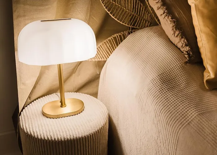 Appartement Elegant Vintage Charm-modern Comfort