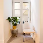 Appartement Elegant Vintage Charm-modern Comfort